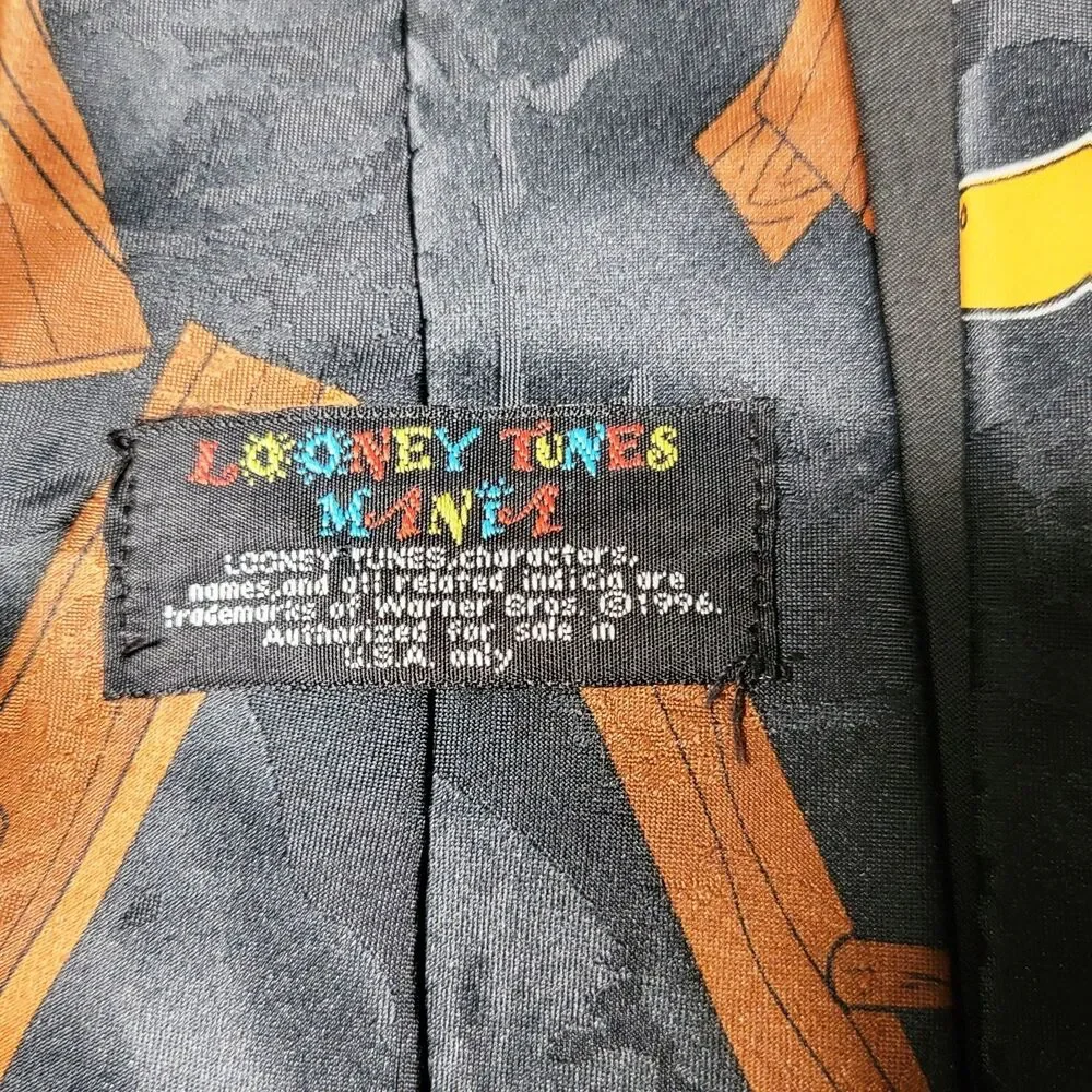 Black Looney Tunes Mania Construction Theme Mens Necktie Vintage 55in x 3.75in